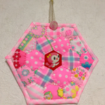 六角形のミニマット☆スズメちゃん