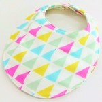 ふわふわダブルガーゼスタイ（さんかくベアー）