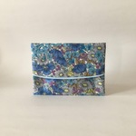 【リバティ】小花柄のポケットティッシュケース