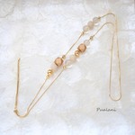 ウッドキューブと丸すじ（エクルー）♡ロングネックレス♪～3サイズセレクト♪～被るだけでとっても便利♪パーツの位置も自由に変更したり入れ替えたり自分だけのオリジナルデザインにも♪