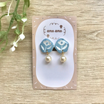 お花とパール 水色 イヤリング/ピアス
