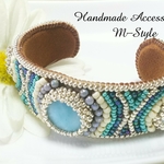 天然石 ビーズ刺繍 バングル