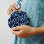 【現出品数限り】ネイビーとりさん くし型がま口小物･小銭入れ