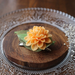 ［特集掲載］樹脂粘土のお花ブローチ(ダリア)