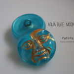 sky blue*gold  Moon face チェコボタン 1個