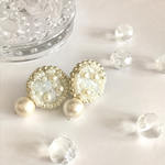【送料無料】ビーズ刺繍✨ホワイトサマーパール(ピアス)