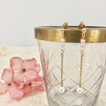 小さなパールのロングピアス/イヤリング