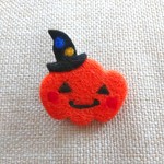 羊毛フェルト☆ハロウィンかぼちゃ君ブローチ