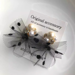 ＊ ドット チュール リボン ビジューピアス