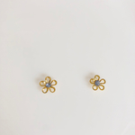 お花が可愛いピアス【ブルー】