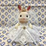 ☆ 2 シルバニア  ショコラうさぎお母さんのドレス ☆