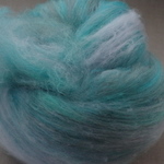 wool batt ウールバッツ　青系　35g　手紡ぎ、フェルトクラフトなどに