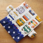 ★保冷剤ケース付ベルト＊手書き風電車が可愛い☆ホワイト★