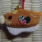 ちりめん根付け　いのしし　(猪/亥)