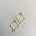 滴る雫(樹脂フックピアスorノンホールピアス)