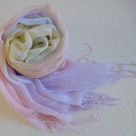 「うす～い虹染め 」　ガーゼ風ストール