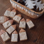 レース模様の小皿４まい　B級品扱い