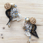 アンティーククリア×ブルービーズ刺繍耳飾り