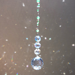 ほんのりグリーンのサンキャッチャー