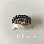つまみ細工のハリケツブローチ(足開きVer.)