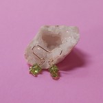 太陽の石 ペリドット 天然石ピアス(イヤリング)