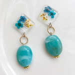 【一点物】かすみ草の押し花レジン＊ビーズのイヤリング/ピアス 