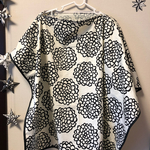New★収納コンパクト☆再販⑨ダリア柄授乳ケープ