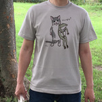 猫とカエルのTシャツ「なかよし？」（ベージュグレー）男女兼用【受注生産・送料無料】