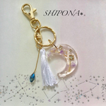 クレッセント ラベンダースターチスとレジンのタッセル付きバッグチャーム