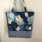ねこinデニムポケットの大きめトートバッグ