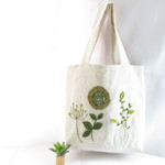 リネンの植物刺繍バッグ