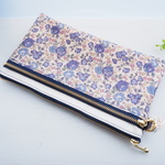 ★LIBERTY&帆布　 Felicite　フェリシテ　53L　wファスナー・中布・内ポケット・カードポケット付きポーチ　◆スワロフスキーのビジューと薔薇のチャーム