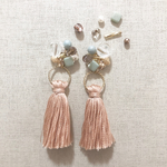 salmon pinkタッセルアクセサリー〔mel.〕