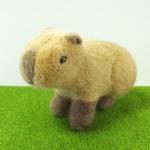 仔カピ羊毛フェルトマスコット（お座り）