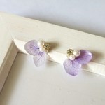 【浴衣にも合う】雨待ちあじさいのミニピアス