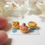 "Hedgehog Bakery"★フルーツモチーフぱんに紛れるハリネズミ★A