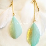 【再販】　天使と海の羽根ピアス（イヤリング）2ｗａｙ♡アシンメトリー