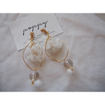 flower beads × gold hoop earring フラワービーズ×ゴールドフラワーイヤリング
