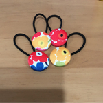 ハンドメイド  クルミボタンヘアゴム