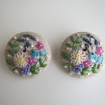 刺繍のブローチ（小鳥）