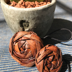 山葡萄の薔薇編みヘアーゴム