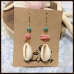 タカラガイのlocoピアス
