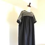 リネンギャザー＊刺繍レース・切替ワンピース