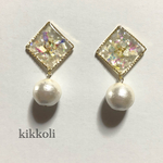 【再販】シェルとオーロラのキラキラピアス／イヤリング
