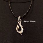 【再販】ステンレス【メンズ】燃ゆる炎のフック＞ファイヤー＞釣り針＞ネックレス＞革紐＞金属アレルギー対応＞ニッケルフリー*174