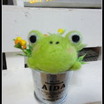 ＊かえるちゃん　お花ブリキバケツ入り＊