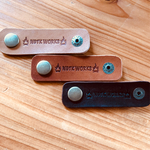 イヤホンホルダー、コードホルダー