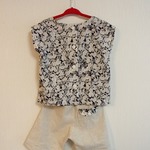 【ＳＡＬＥ】✽100㎝✽フレンチスリーブのブラウスとハーフパンツ