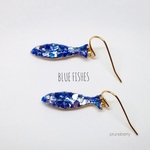 青い魚のピアス・イヤリング