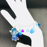 金魚のひらひらブレスレット